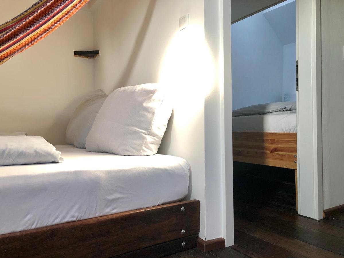 Schiffshotel "Schlafen Im Hafen" 함브루크 외부 사진