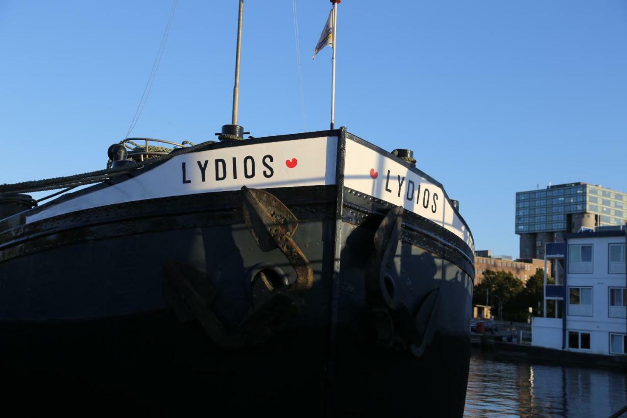 Schiffshotel "Schlafen Im Hafen" 함브루크 외부 사진